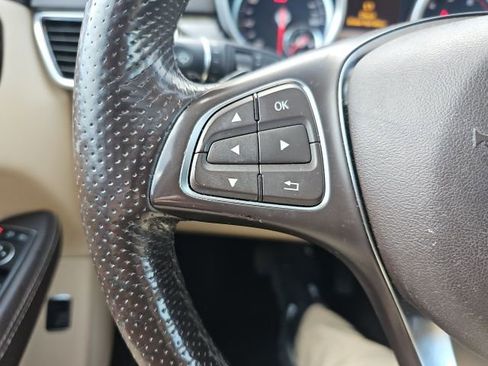 Used 2016 Mercedes-Benz GLE 350 GLE 350 w/ Premium Package image 23