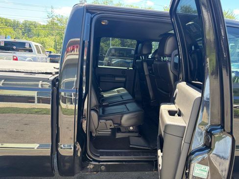 Used 2012 Ford F250 Lariat w/ Lariat Ultimate Pkg AWD/4WD image 44