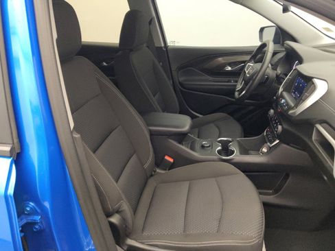 Used 2024 GMC Terrain SLE FWD image 21