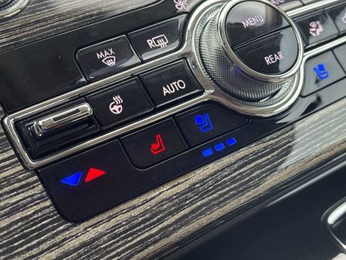 Used 2022 Lincoln Aviator Black Label w/ Dynamic Handling Package image 38