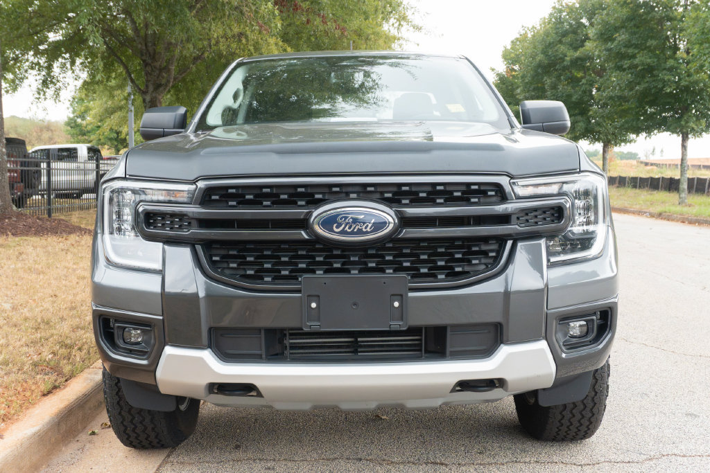 Used 2024 Ford Ranger XLT w/ FX4 Off-Road Package AWD/4WD image 4