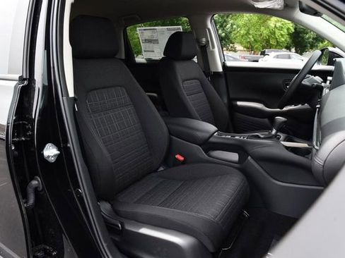New 2027 Honda HR-V LX image 21