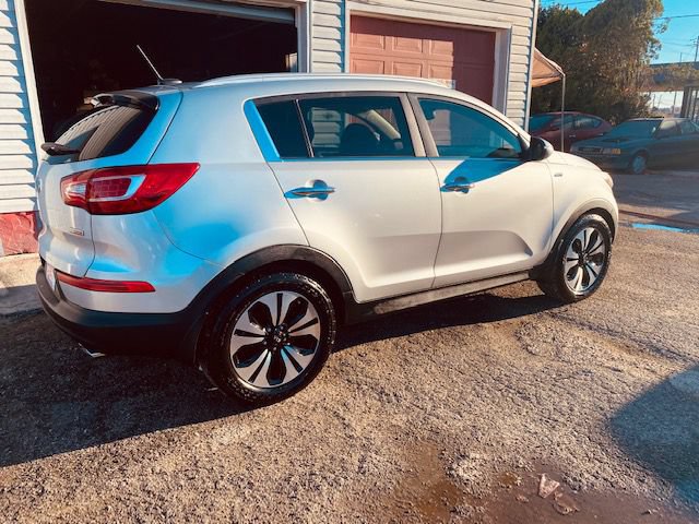 Used 2012 Kia Sportage SX w/ SX Premium Pkg AWD/4WD image 5