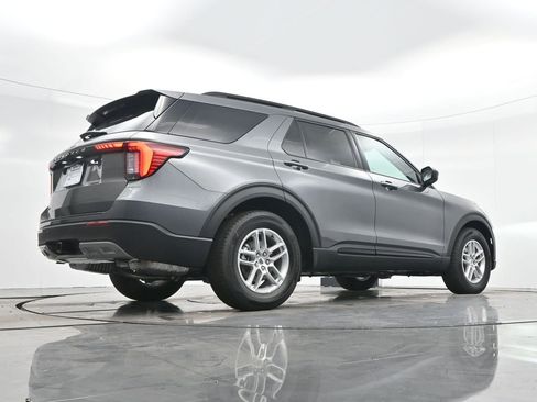 New 2026 Ford Explorer Active w/ Active Comfort Package image 39