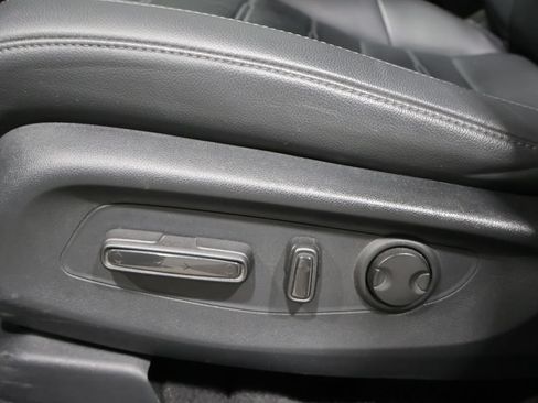 Used 2024 Honda CR-V EX-L image 12