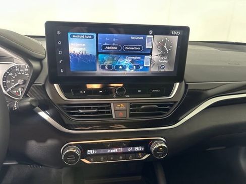 Certified 2025 Nissan Altima 2.5 SR w/ SR Premium Package image 21