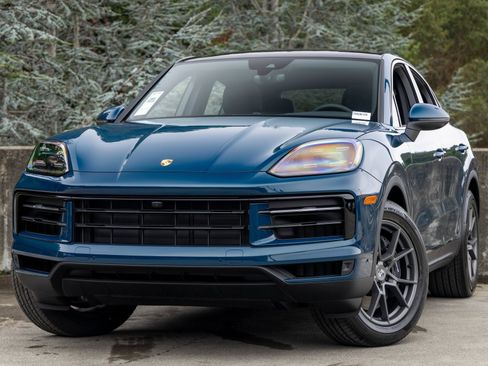 New 2026 Porsche Cayenne Coupe image 1