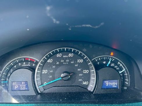 Used 2014 Toyota Camry LE FWD image 14