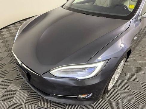 Used 2020 Tesla Model S Long Range Plus AWD/4WD image 10