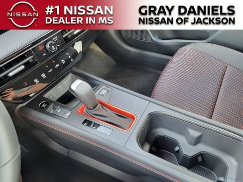 New 2025 Nissan Kicks SR image 13