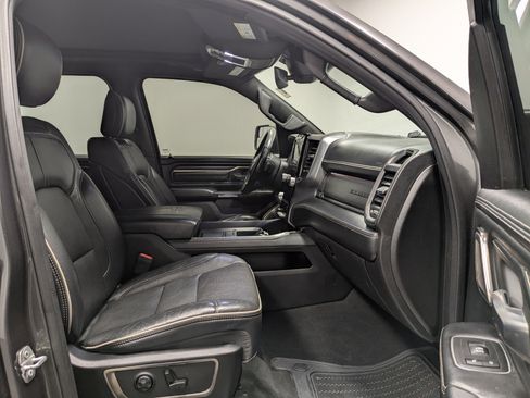 Used 2019 RAM 1500 Limited image 17