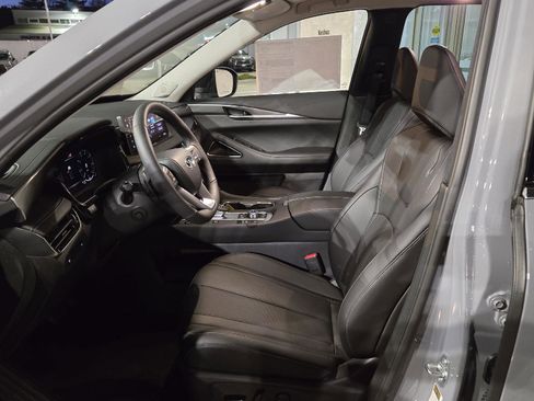New 2027 INFINITI QX60 Luxe w/ Cargo Package AWD/4WD image 3