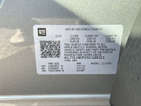 Used 2025 Chevrolet Trax LT image 31