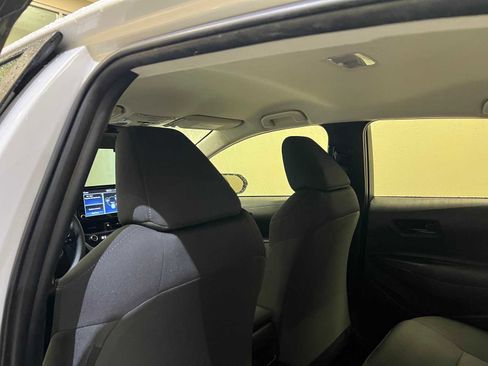 Certified 2022 Toyota Corolla LE image 12