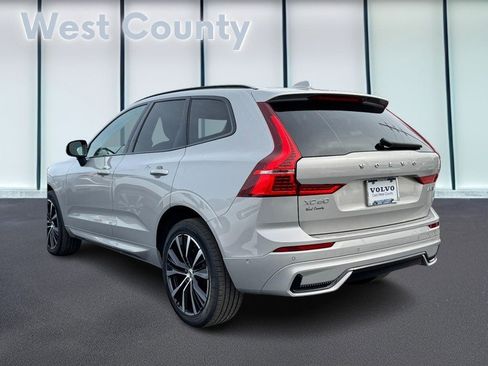 Certified 2023 Volvo XC60 B5 Plus w/ Climate Package image 7