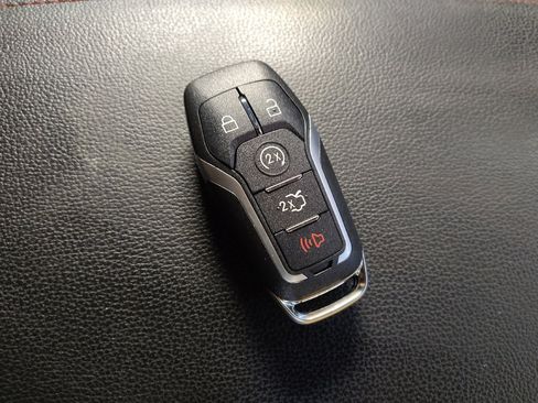 Used 2017 Ford Explorer Sport AWD/4WD image 32