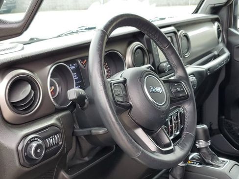 Used 2019 Jeep Wrangler Unlimited Sport S AWD/4WD image 9