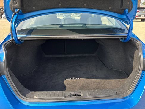 Used 2025 Nissan Sentra SV FWD image 28