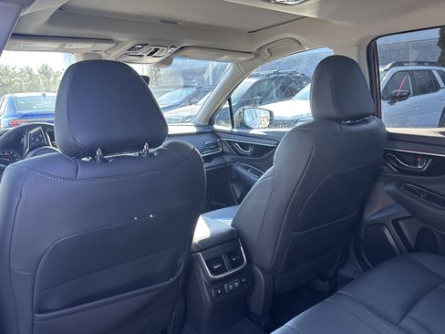 Used 2020 Subaru Outback Limited w/ Popular Package #2 image 10