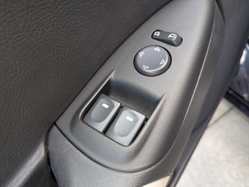 Used 2013 Chevrolet Corvette Coupe image 16