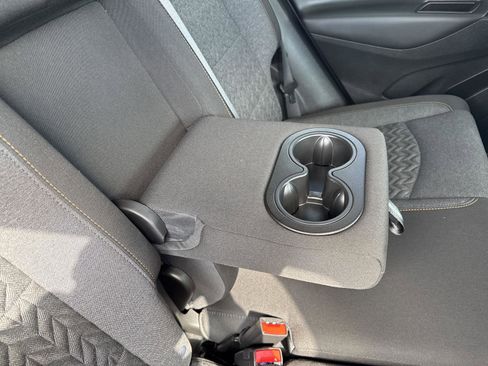 Used 2024 Chevrolet Equinox LT FWD image 14