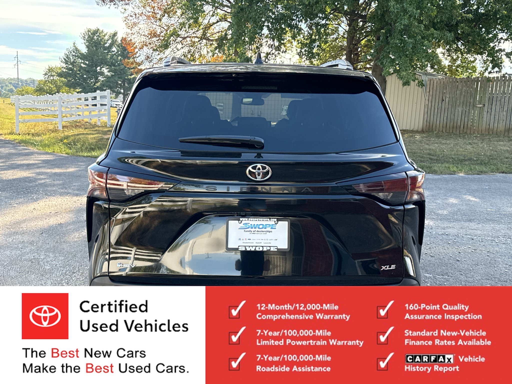 Certified 2026 Toyota Sienna XLE FWD image 4