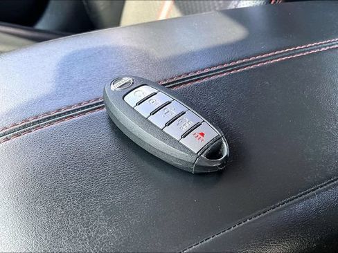 Used 2024 Nissan Altima 2.5 SR FWD image 32