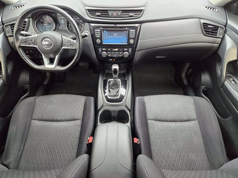 Used 2017 Nissan Rogue SV w/ SV Premium Package FWD image 20