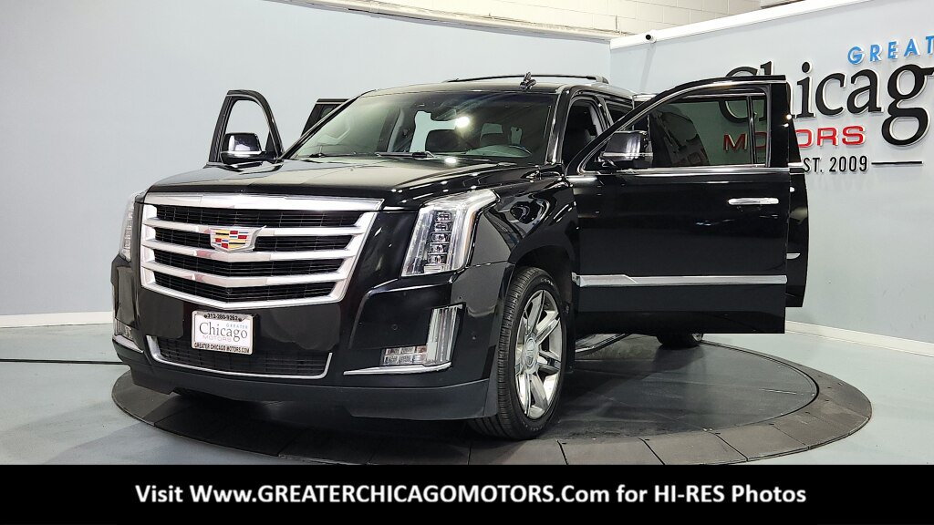 Used 2017 Cadillac Escalade ESV Luxury AWD/4WD image 10
