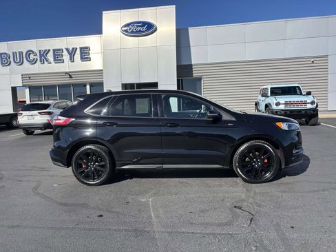 Certified 2020 Ford Edge ST-Line w/ Cold Weather Package image 10