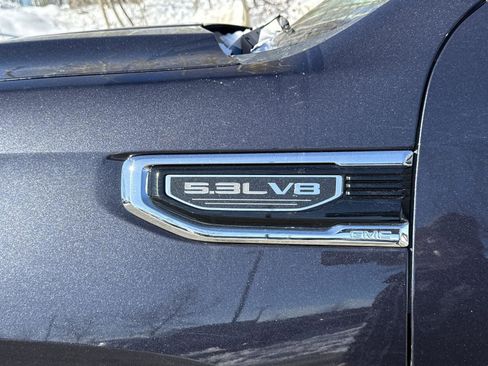 Used 2022 GMC Sierra 1500 SLT w/ SLT Premium Package image 4