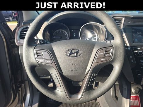 Used 2018 Hyundai Santa Fe Sport w/ 2.4L Value Package 02 image 11