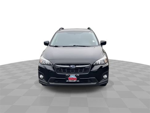 Used 2019 Subaru Crosstrek 2.0i Premium image 3