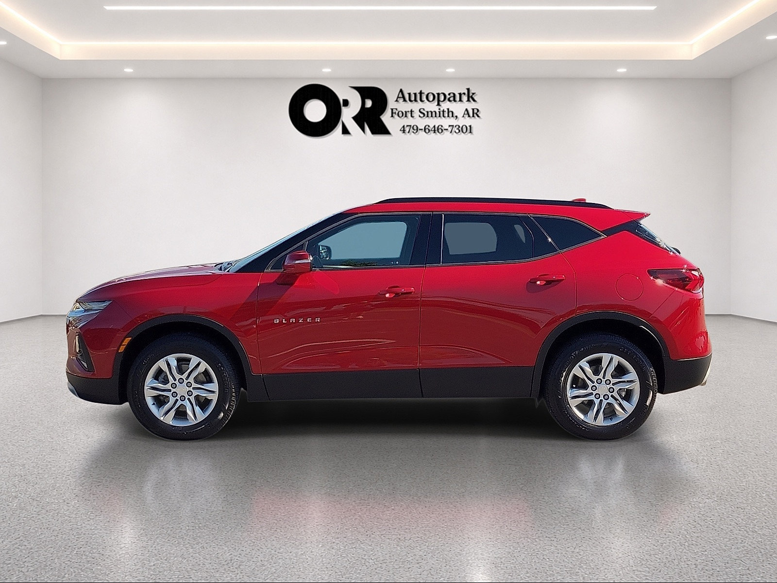 Used 2021 Chevrolet Blazer LT FWD image 3
