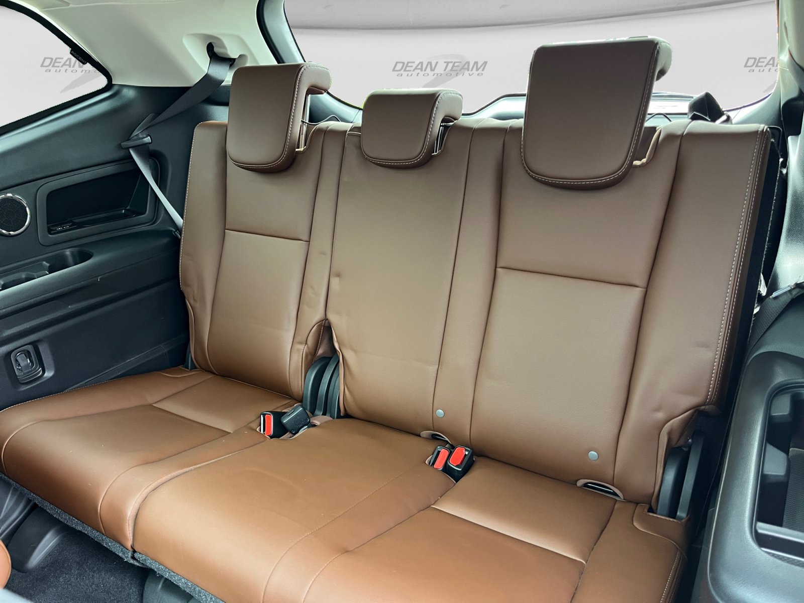 Certified 2023 Subaru Ascent Touring AWD/4WD image 24