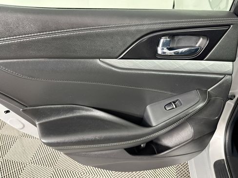 Used 2018 Nissan Maxima 3.5 SV image 43