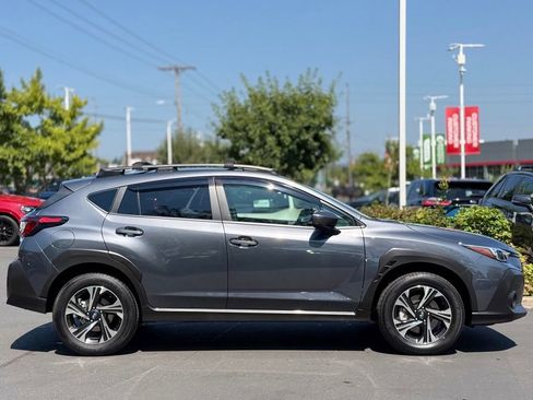 Used 2024 Subaru Crosstrek 2.0i Premium AWD/4WD image 6