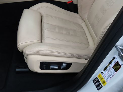 Used 2022 BMW X5 xDrive40i w/ Premium Package image 40