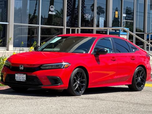 Used 2023 Honda Civic Sport image 8