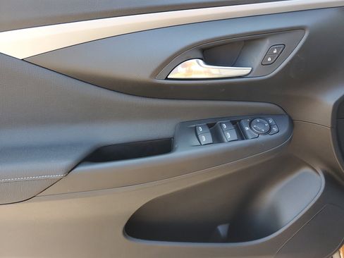 New 2025 Buick Envista Preferred image 19