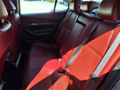 Used 2024 MAZDA MAZDA3 s image 9