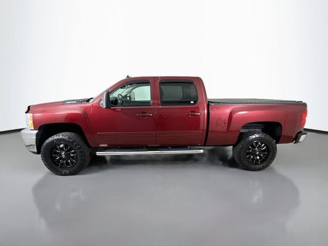 Used 2013 Chevrolet Silverado 2500 LTZ w/ LTZ Plus Package AWD/4WD image 4