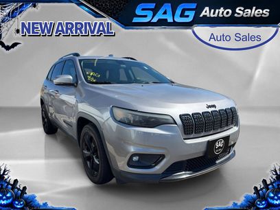 Used 2019 Jeep Cherokee Latitude Plus