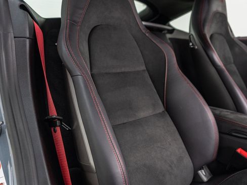 Used 2024 Porsche 718 Cayman GTS RWD image 37