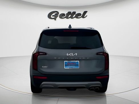 Used 2022 Kia Telluride S FWD image 11