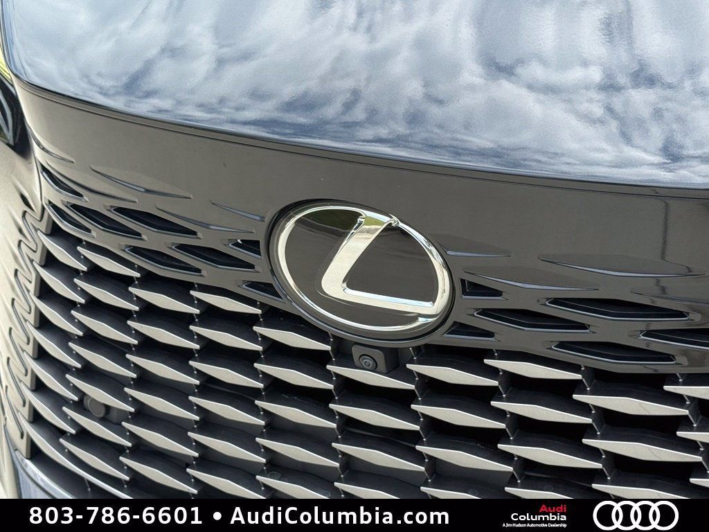 Used 2023 Lexus RX 350 FWD w/ Accessory Package image 7