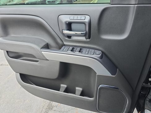 Used 2015 Chevrolet Silverado 1500 LTZ Z71 image 24