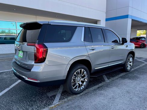 New 2026 GMC Yukon Elevation RWD image 4