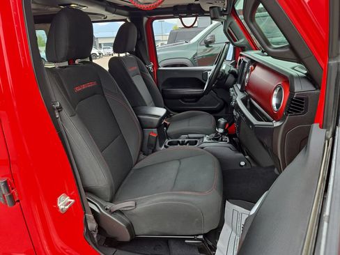 Used 2019 Jeep Wrangler Unlimited Rubicon AWD/4WD image 16