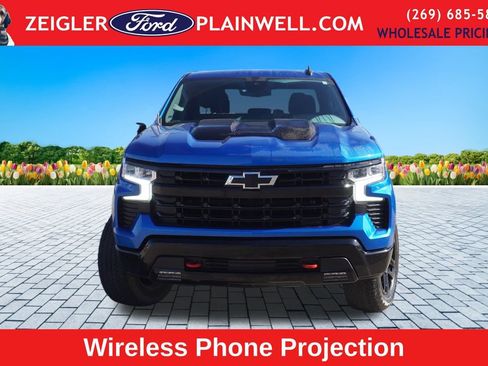 Used 2023 Chevrolet Silverado 1500 LT Trail Boss w/ Protection Package image 8